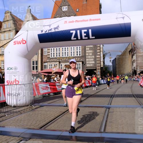 13.09.2026 - 21. swb-Marathon Bremen Tim E. http://msf.ph/oto/10347234 13.09.2026 11:18:19 Ziel 10137, 10713, 11482, 11808, 11829, 11943, 12023, 12321, 12373 meine-sportfotos.de