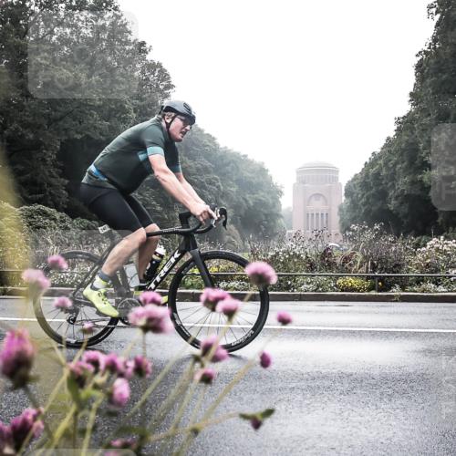 13.09.2026 - Stadtparktriathlon H.Heesch http://msf.ph/oto/10347249 13.09.2026 10:02:17 Radfahren 245, 249, 274, 327, 331, 336 meine-sportfotos.de