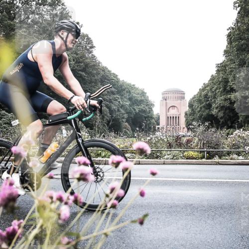 13.09.2026 - Stadtparktriathlon H.Heesch http://msf.ph/oto/10347256 13.09.2026 11:11:19 Radfahren 571, 685, 688, 694 meine-sportfotos.de