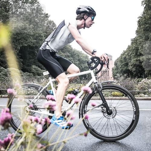 13.09.2026 - Stadtparktriathlon H.Heesch http://msf.ph/oto/10347272 13.09.2026 11:11:23 Radfahren 571, 694 meine-sportfotos.de
