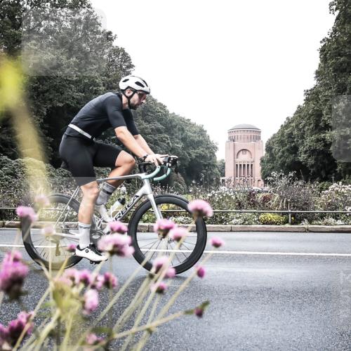 13.09.2026 - Stadtparktriathlon H.Heesch http://msf.ph/oto/10347334 13.09.2026 11:11:58 Radfahren 423, 603 meine-sportfotos.de