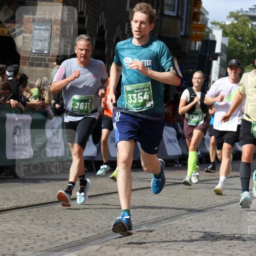 13.09.2026 - 21. swb-Marathon Bremen Strokosch-Dieckow http://msf.ph/oto/10347335 13.09.2026 13:32:36 Ziel 287, 1369, 2310, 2910, 3402, 3441, 3650, 3922, 4057, 4471, 4566, 4655, 4835, 5628, 6258, 6475, 6781, 6857, 6875, 6900, 7150, 7182, 7553, 7572, 7818, 8632, 9151, 9198, 9283, 9394, 9719, 9779, 13029, 13182, 13208, 13244, 1437, 2611, 3895, 3902, 4233, 4323, 4862, 5009, 5398, 5581, 5657, 6583, 6718, 6786, 7016, 7466, 7758, 8344, 8367, 8506, 13232, 13234 meine-sportfotos.de