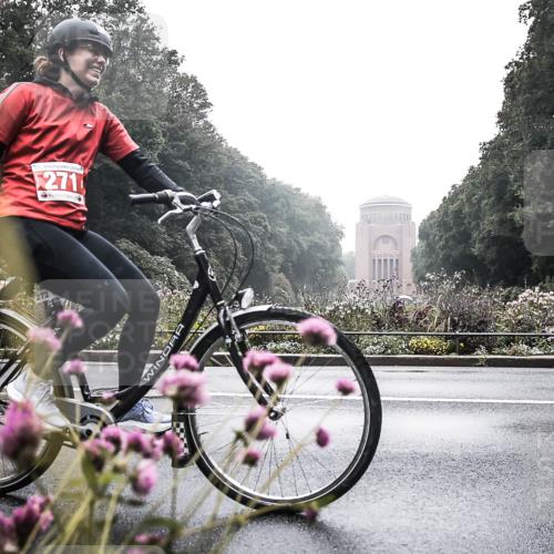 13.09.2026 - Stadtparktriathlon H.Heesch http://msf.ph/oto/10347354 13.09.2026 10:03:19 Radfahren 255, 270, 335 meine-sportfotos.de