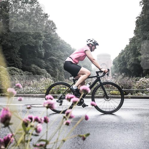 13.09.2026 - Stadtparktriathlon H.Heesch http://msf.ph/oto/10347358 13.09.2026 10:03:21 Radfahren 255, 270, 302, 335 meine-sportfotos.de