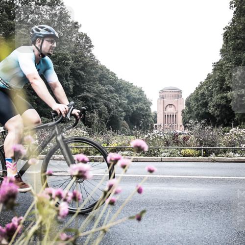 13.09.2026 - Stadtparktriathlon H.Heesch http://msf.ph/oto/10347362 13.09.2026 11:12:22 Radfahren 643 meine-sportfotos.de