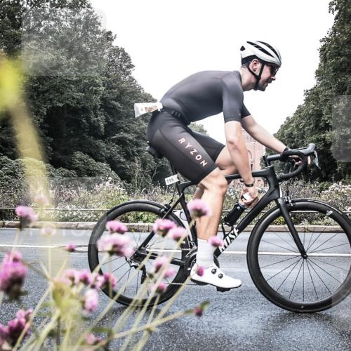 13.09.2026 - Stadtparktriathlon H.Heesch http://msf.ph/oto/10347369 13.09.2026 11:12:30 Radfahren 508, 595 meine-sportfotos.de