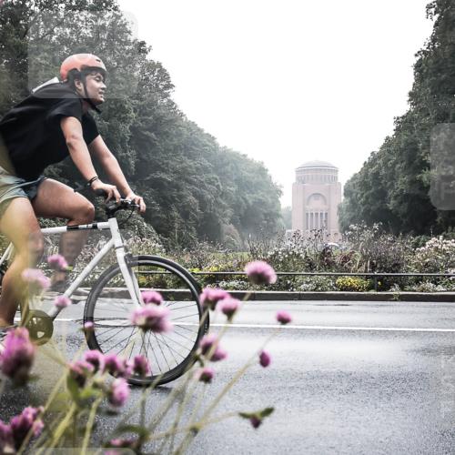 13.09.2026 - Stadtparktriathlon H.Heesch http://msf.ph/oto/10347370 13.09.2026 10:03:30 Radfahren 237 meine-sportfotos.de