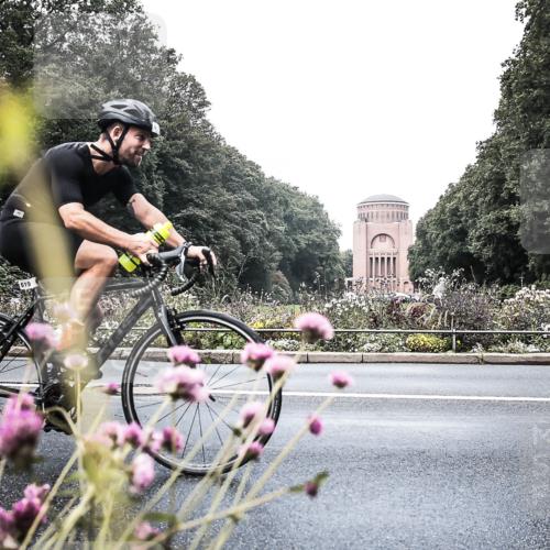 13.09.2026 - Stadtparktriathlon H.Heesch http://msf.ph/oto/10347373 13.09.2026 11:12:34 Radfahren 619, 664 meine-sportfotos.de