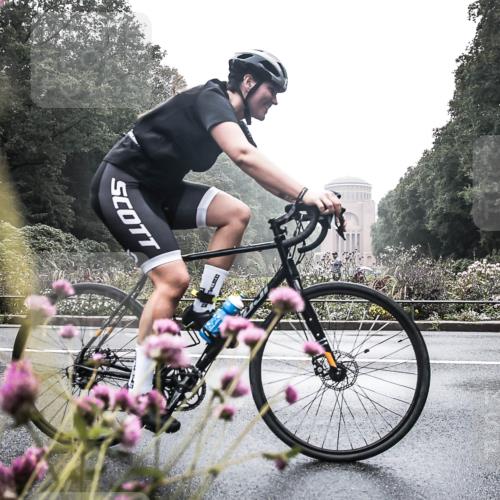 13.09.2026 - Stadtparktriathlon H.Heesch http://msf.ph/oto/10347376 13.09.2026 10:03:46 Radfahren 268, 294, 303 meine-sportfotos.de