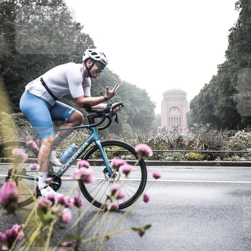 13.09.2026 - Stadtparktriathlon H.Heesch http://msf.ph/oto/10347385 13.09.2026 10:03:58 Radfahren 212 meine-sportfotos.de
