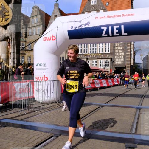 13.09.2026 - 21. swb-Marathon Bremen Tim E. http://msf.ph/oto/10347395 13.09.2026 11:18:25 Ziel 10191, 10192, 10459, 10513, 10713, 11482, 11808, 11829, 11943, 12177, 12178 meine-sportfotos.de