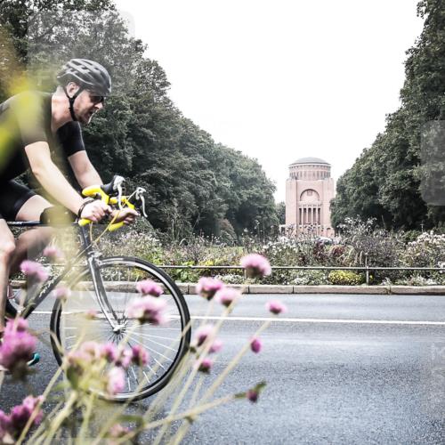 13.09.2026 - Stadtparktriathlon H.Heesch http://msf.ph/oto/10347402 13.09.2026 11:13:02 Radfahren 561, 636 meine-sportfotos.de