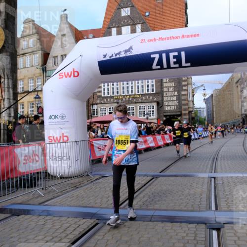 13.09.2026 - 21. swb-Marathon Bremen Tim E. http://msf.ph/oto/10347429 13.09.2026 11:18:40 Ziel 10176, 10191, 10192, 10459, 10513, 10535, 10651, 10895, 12177, 12178 meine-sportfotos.de