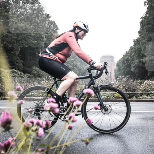 13.09.2026 - Stadtparktriathlon H.Heesch http://msf.ph/oto/10347447 13.09.2026 10:04:56 Radfahren 231, 246 meine-sportfotos.de