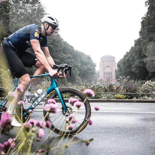 13.09.2026 - Stadtparktriathlon H.Heesch http://msf.ph/oto/10347452 13.09.2026 10:05:04 Radfahren 258, 311, 312 meine-sportfotos.de