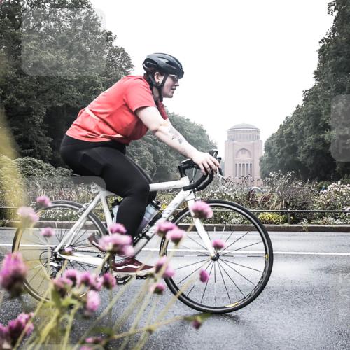 13.09.2026 - Stadtparktriathlon H.Heesch http://msf.ph/oto/10347470 13.09.2026 10:05:17 Radfahren 213, 262, 264, 281, 300, 333 meine-sportfotos.de