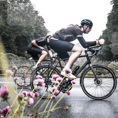 13.09.2026 - Stadtparktriathlon H.Heesch http://msf.ph/oto/10347474 13.09.2026 10:05:19 Radfahren 213, 262, 264, 281, 322 meine-sportfotos.de