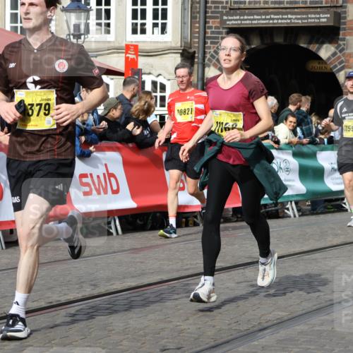 13.09.2026 - 21. swb-Marathon Bremen Strokosch-Dieckow http://msf.ph/oto/10347504 13.09.2026 10:53:35 Ziel 10284, 10448, 10585, 10757, 10780, 11012, 11168, 11379, 12040, 12170, 12275, 12398, 12461, 10141, 10174, 10227, 10478, 10684, 10685, 10838, 10905, 11489, 11502, 11596, 11950, 12331, 12341, 12405, 12492, 12515, 13597 meine-sportfotos.de