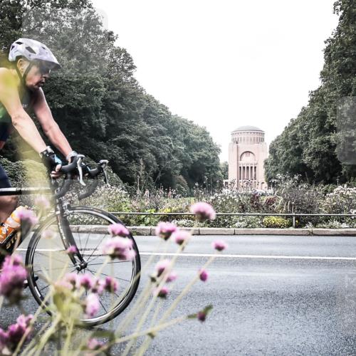 13.09.2026 - Stadtparktriathlon H.Heesch http://msf.ph/oto/10347514 13.09.2026 11:14:31 Radfahren 467, 559, 632 meine-sportfotos.de