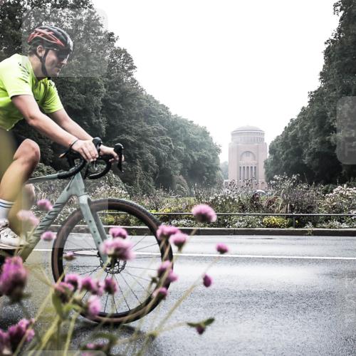 13.09.2026 - Stadtparktriathlon H.Heesch http://msf.ph/oto/10347533 13.09.2026 10:06:52 Radfahren 285 meine-sportfotos.de