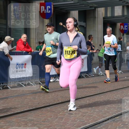 13.09.2026 - 21. swb-Marathon Bremen Strokosch-Dieckow http://msf.ph/oto/10347555 13.09.2026 11:10:46 Ziel 10148, 10163, 10313, 10419, 10527, 10547, 10611, 10644, 10653, 10792, 10841, 11043, 11062, 11141, 11237, 11335, 11483, 11679, 11691, 11745, 11756, 11993, 12396, 12401, 12507, 10002, 10247, 10422, 10461, 10462, 10719, 10768, 10791, 10911, 11047, 11283, 11298, 11300, 11309, 11327, 11335, 11465, 11513, 11583, 11736, 11846, 11982, 12183, 12227, 12454 meine-sportfotos.de