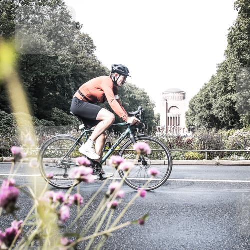 13.09.2026 - Stadtparktriathlon H.Heesch http://msf.ph/oto/10347592 13.09.2026 11:15:32 Radfahren 478, 677, 707 meine-sportfotos.de