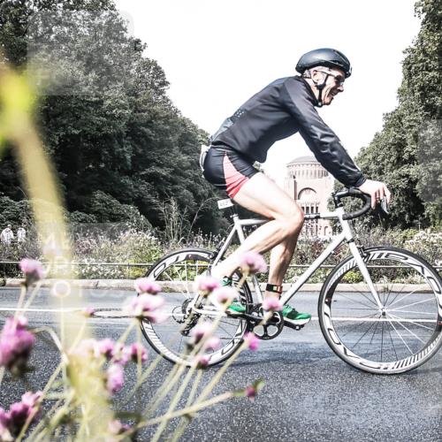 13.09.2026 - Stadtparktriathlon H.Heesch http://msf.ph/oto/10347601 13.09.2026 11:16:32 Radfahren 481, 482, 676, 691, 790 meine-sportfotos.de