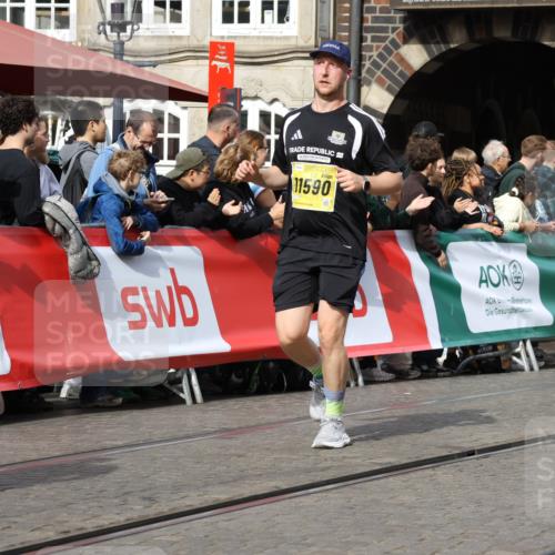 13.09.2026 - 21. swb-Marathon Bremen Strokosch-Dieckow http://msf.ph/oto/10347615 13.09.2026 10:53:37 Ziel 10448, 10585, 10757, 10780, 10821, 11012, 11168, 11379, 12040, 12170, 12275, 12398, 12461, 10141, 10174, 10227, 10255, 10478, 10684, 10685, 10838, 10905, 11489, 11502, 11596, 11950, 12331, 12341, 12405, 12492, 12515, 13597 meine-sportfotos.de