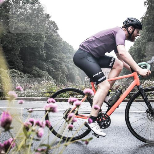 13.09.2026 - Stadtparktriathlon H.Heesch http://msf.ph/oto/10347619 13.09.2026 10:09:00 Radfahren 224, 244, 279, 289, 327 meine-sportfotos.de