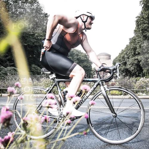 13.09.2026 - Stadtparktriathlon H.Heesch http://msf.ph/oto/10347638 13.09.2026 11:16:38 Radfahren 662, 663, 676, 691 meine-sportfotos.de