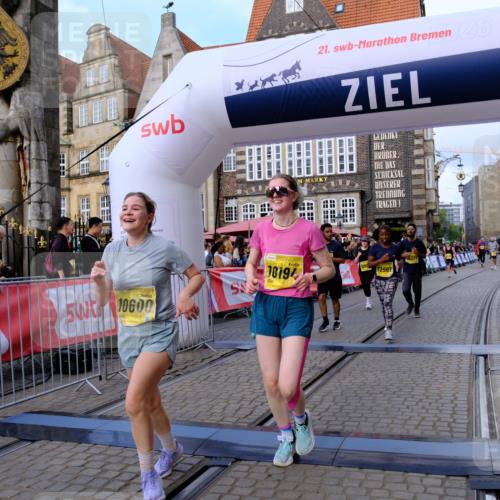 13.09.2026 - 21. swb-Marathon Bremen Tim E. http://msf.ph/oto/10347641 13.09.2026 11:18:52 Ziel 10176, 10194, 10535, 10600, 10895, 10899, 10997, 12371, 12422, 12561 meine-sportfotos.de