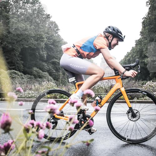 13.09.2026 - Stadtparktriathlon H.Heesch http://msf.ph/oto/10347665 13.09.2026 10:09:47 Radfahren 249, 257 meine-sportfotos.de