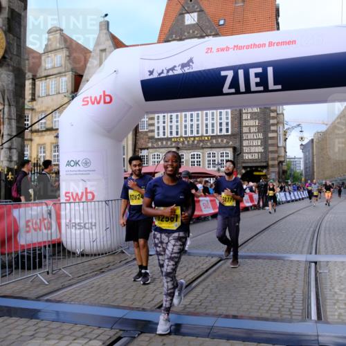 13.09.2026 - 21. swb-Marathon Bremen Tim E. http://msf.ph/oto/10347668 13.09.2026 11:18:54 Ziel 10176, 10194, 10264, 10535, 10600, 10895, 10899, 10997, 11443, 12371, 12422, 12561 meine-sportfotos.de
