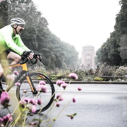13.09.2026 - Stadtparktriathlon H.Heesch http://msf.ph/oto/10347676 13.09.2026 10:10:06 Radfahren 233, 261, 316 meine-sportfotos.de