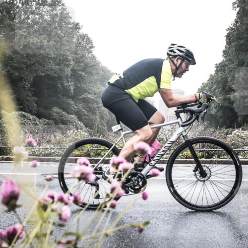 13.09.2026 - Stadtparktriathlon H.Heesch http://msf.ph/oto/10347683 13.09.2026 10:10:10 Radfahren 261, 277, 316 meine-sportfotos.de