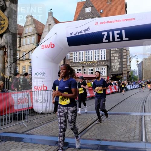 13.09.2026 - 21. swb-Marathon Bremen Tim E. http://msf.ph/oto/10347685 13.09.2026 11:18:54 Ziel 10176, 10194, 10264, 10535, 10600, 10895, 10899, 10997, 11443, 12371, 12422, 12561 meine-sportfotos.de