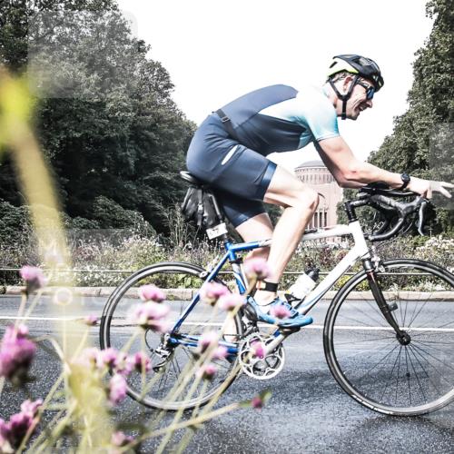 13.09.2026 - Stadtparktriathlon H.Heesch http://msf.ph/oto/10347686 13.09.2026 11:17:17 Radfahren 593, 625, 626, 629, 672, 770 meine-sportfotos.de