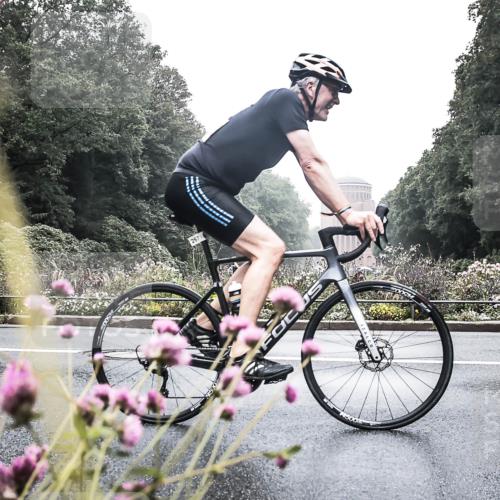 13.09.2026 - Stadtparktriathlon H.Heesch http://msf.ph/oto/10347732 13.09.2026 10:11:08 Radfahren 254, 267, 308 meine-sportfotos.de