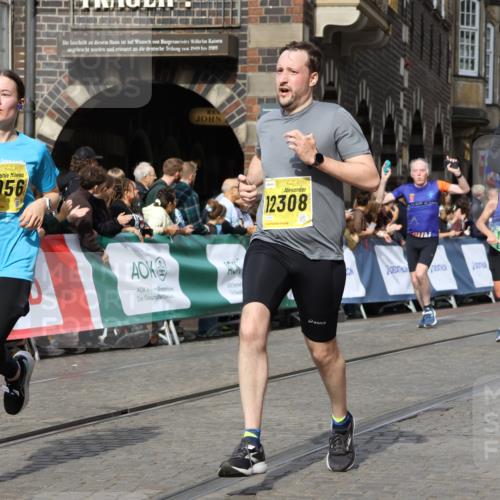 13.09.2026 - 21. swb-Marathon Bremen Strokosch-Dieckow http://msf.ph/oto/10347747 13.09.2026 10:53:39 Ziel 10448, 10585, 10757, 10780, 10821, 10886, 11012, 11168, 11379, 11590, 12040, 12056, 12170, 12275, 12308, 12461, 10141, 10174, 10227, 10255, 10478, 10684, 10685, 10708, 10838, 10905, 11489, 11596, 11950, 12331, 12341, 12405, 12492, 12515, 13597 meine-sportfotos.de