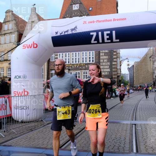 13.09.2026 - 21. swb-Marathon Bremen Tim E. http://msf.ph/oto/10347765 13.09.2026 11:19:04 Ziel 10005, 10264, 10344, 10568, 10997, 11443, 11629, 11794, 12090, 12371, 12422, 12561 meine-sportfotos.de