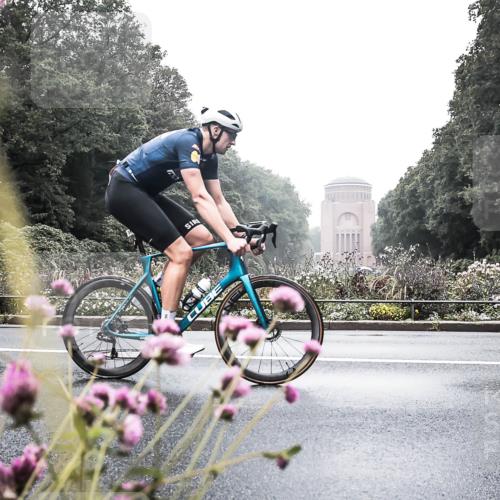 13.09.2026 - Stadtparktriathlon H.Heesch http://msf.ph/oto/10347766 13.09.2026 10:11:46 Radfahren 258, 311, 331 meine-sportfotos.de