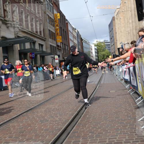 13.09.2026 - 21. swb-Marathon Bremen Strokosch-Dieckow http://msf.ph/oto/10347799 13.09.2026 11:10:57 Ziel 10313, 10419, 10527, 10611, 10644, 11036, 11062, 11141, 11216, 11231, 11458, 11483, 11679, 11691, 11745, 11870, 12126, 12148, 12396, 12401, 12464, 12507, 10148, 10163, 10461, 10462, 10547, 10653, 10792, 10841, 10911, 11043, 11047, 11237, 11309, 11327, 11335, 11465, 11513, 11583, 11691, 11736, 11756, 11846, 11993, 12401 meine-sportfotos.de