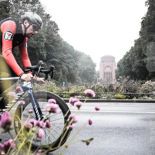 13.09.2026 - Stadtparktriathlon H.Heesch http://msf.ph/oto/10347812 13.09.2026 10:12:26 Radfahren 225, 237, 262, 264, 322 meine-sportfotos.de