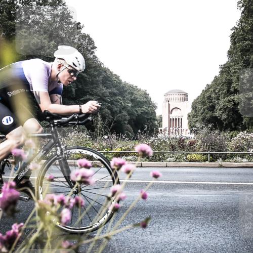 13.09.2026 - Stadtparktriathlon H.Heesch http://msf.ph/oto/10347813 13.09.2026 11:18:13 Radfahren 683 meine-sportfotos.de