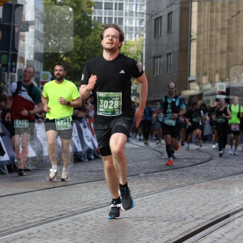 13.09.2026 - 21. swb-Marathon Bremen Strokosch-Dieckow http://msf.ph/oto/10347822 13.09.2026 13:28:30 Ziel 1343, 1460, 2977, 3114, 3334, 4506, 5250, 5360, 5889, 6182, 7926, 8656, 9167, 9168, 9543, 9738, 9881, 613, 1914, 2764, 3028, 3348, 4102, 4564, 6914, 6957, 7263, 7527, 8938, 9176, 13012 meine-sportfotos.de