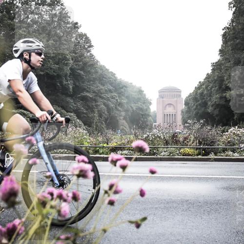 13.09.2026 - Stadtparktriathlon H.Heesch http://msf.ph/oto/10347828 13.09.2026 10:12:41 Radfahren 268, 303 meine-sportfotos.de