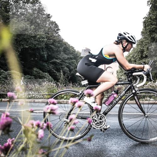13.09.2026 - Stadtparktriathlon H.Heesch http://msf.ph/oto/10347840 13.09.2026 11:18:23 Radfahren 798, 801 meine-sportfotos.de