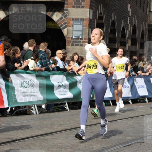 13.09.2026 - 21. swb-Marathon Bremen Strokosch-Dieckow http://msf.ph/oto/10347863 13.09.2026 10:53:42 Ziel 10448, 10585, 10757, 10780, 10821, 10886, 11012, 11168, 11379, 11590, 12040, 12056, 12170, 12275, 12308, 12461, 10174, 10255, 10579, 10684, 10685, 10708, 11206, 11489, 11596, 11950, 12075, 12244, 12405, 12492, 12515 meine-sportfotos.de