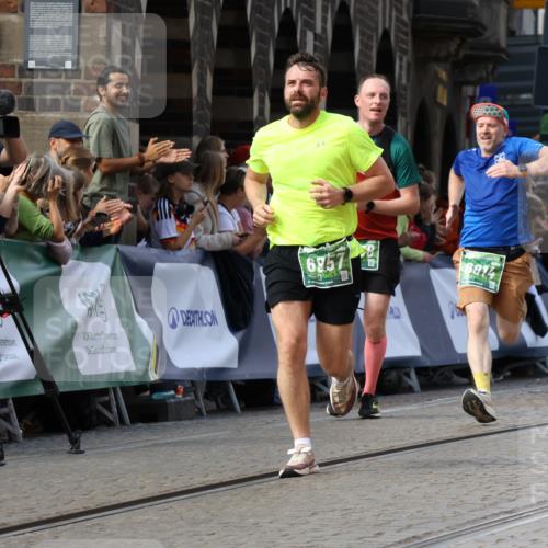 13.09.2026 - 21. swb-Marathon Bremen Strokosch-Dieckow http://msf.ph/oto/10347873 13.09.2026 13:28:33 Ziel 178, 210, 1380, 1460, 2047, 2977, 3114, 3294, 3334, 3597, 4506, 5250, 5360, 5889, 6182, 7926, 8429, 8656, 9167, 9168, 9543, 9549, 9738, 9881, 613, 1914, 2276, 2891, 3348, 3444, 4102, 4564, 6914, 6957, 7263, 7527, 8938, 9176, 13012 meine-sportfotos.de