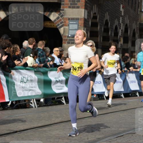 13.09.2026 - 21. swb-Marathon Bremen Strokosch-Dieckow http://msf.ph/oto/10347889 13.09.2026 10:53:43 Ziel 10448, 10479, 10585, 10626, 10757, 10780, 10821, 10886, 11168, 11379, 11590, 12040, 12056, 12275, 12308, 12461, 10255, 10579, 10684, 10685, 10708, 11206, 11489, 11596, 11950, 12075, 12244, 12356, 12405, 12435, 12492, 12515 meine-sportfotos.de